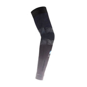 Floky x Tapia Armsleeve No Strain